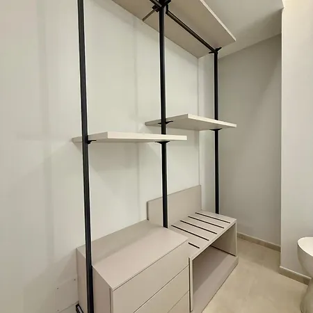H Luxury Crispi Апартаменти Ольбія